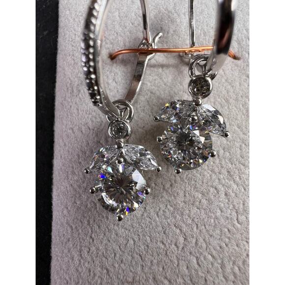 Cz hoop dangle earrings in sterling silver - Picture 3 of 16